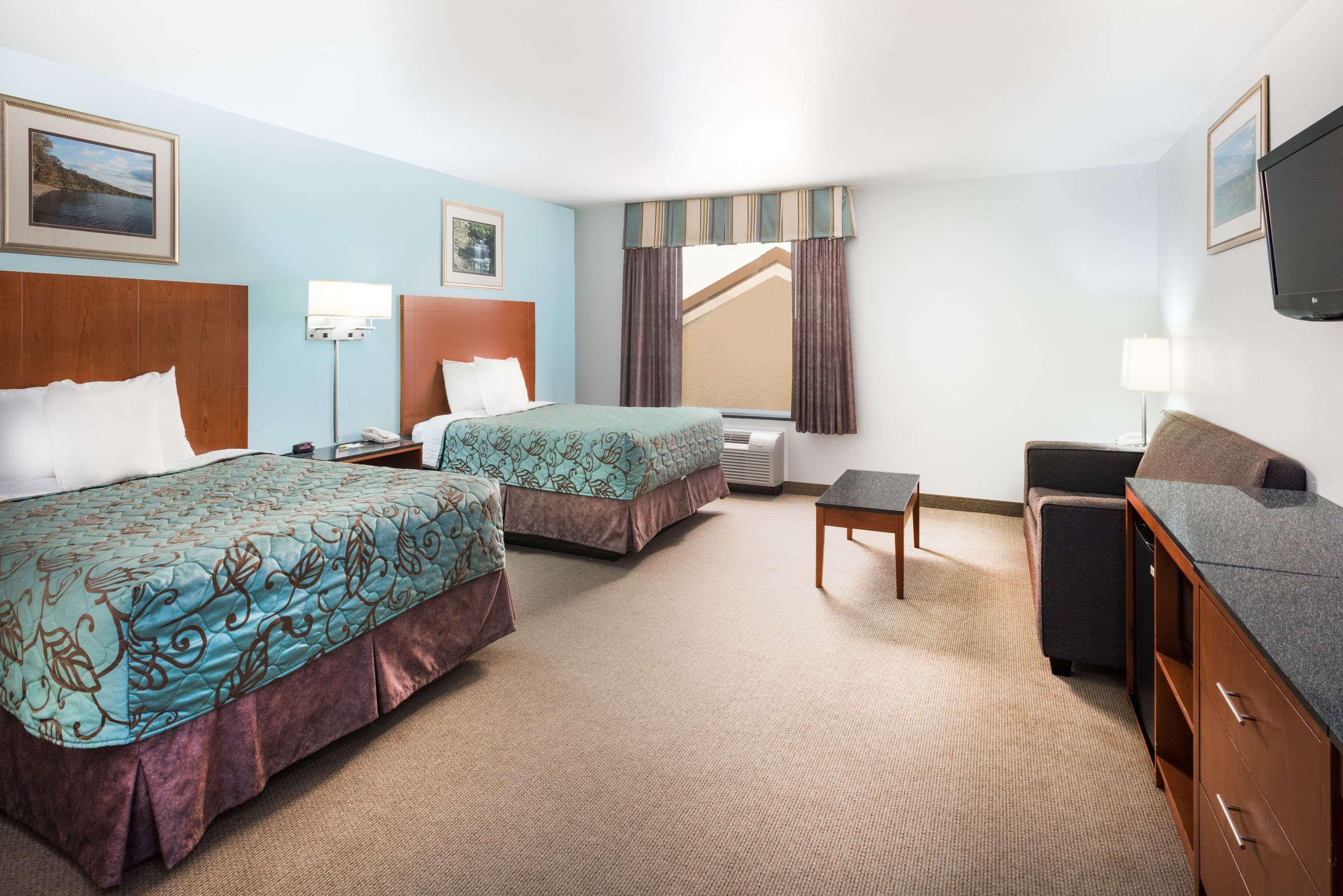 Days Inn By Wyndham Watertown Fort Drum Evans Mills Dış mekan fotoğraf