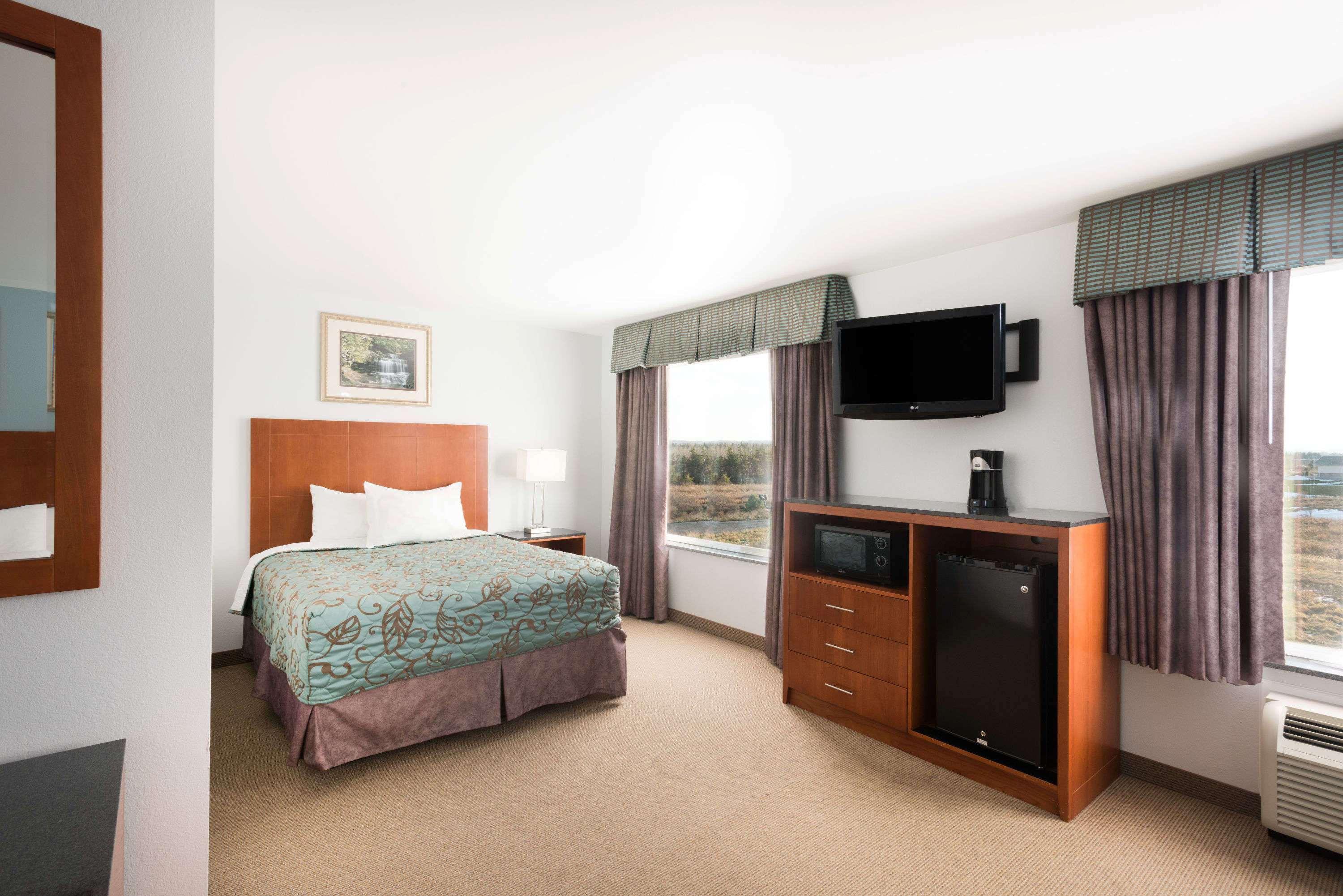 Days Inn By Wyndham Watertown Fort Drum Evans Mills Dış mekan fotoğraf