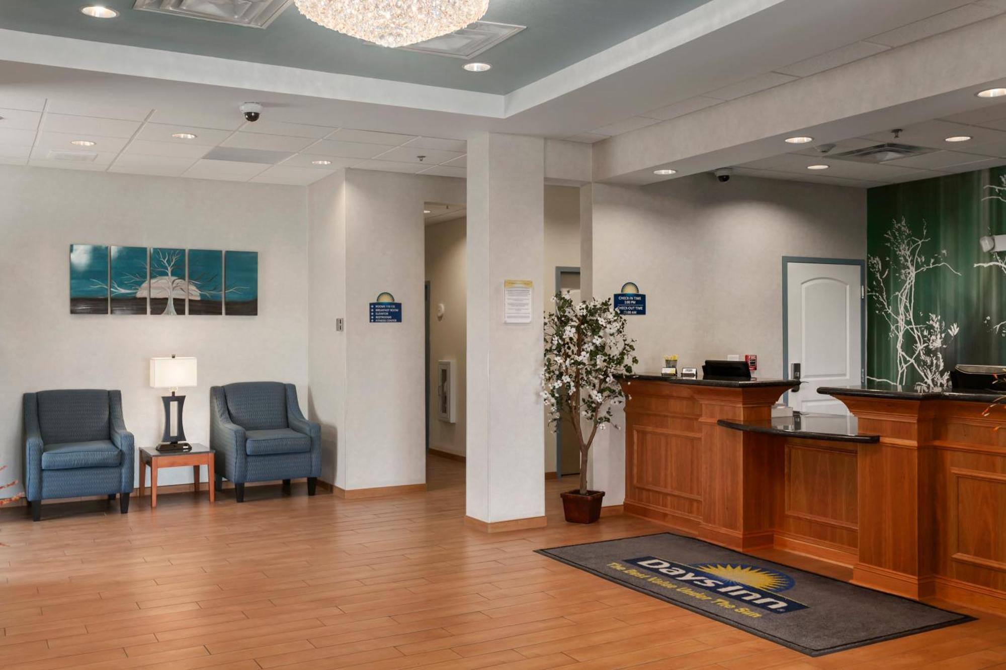 Days Inn By Wyndham Watertown Fort Drum Evans Mills Dış mekan fotoğraf